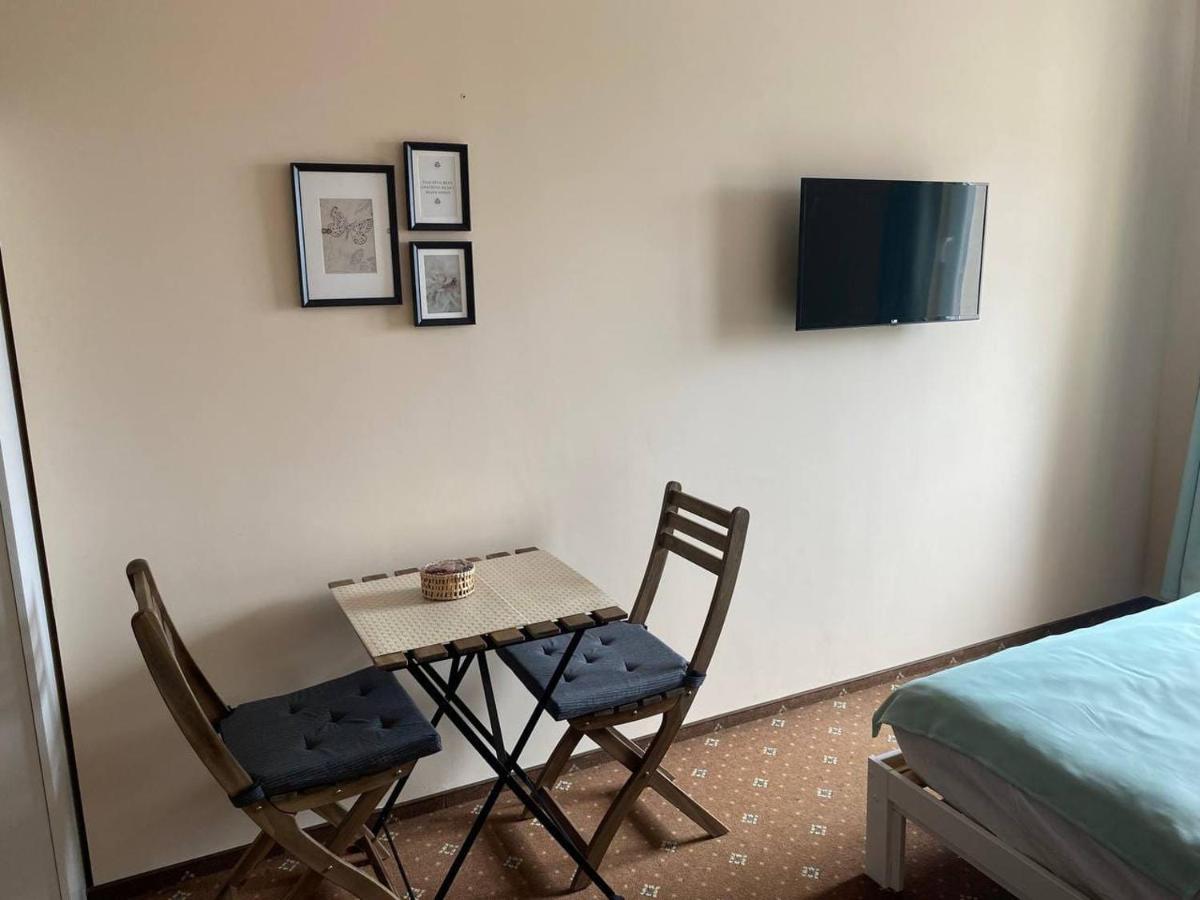 Apartamenty Dobra Noc Przy Wawelu 2 Bedrooms Krakau Buitenkant foto