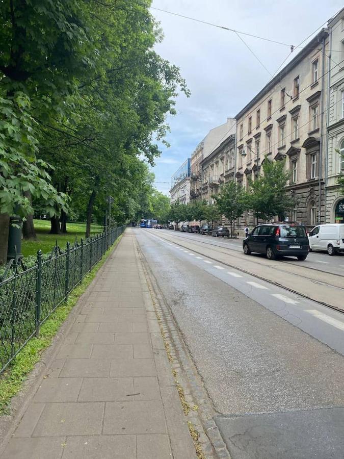 Apartamenty Dobra Noc Przy Wawelu 2 Bedrooms Krakau Buitenkant foto